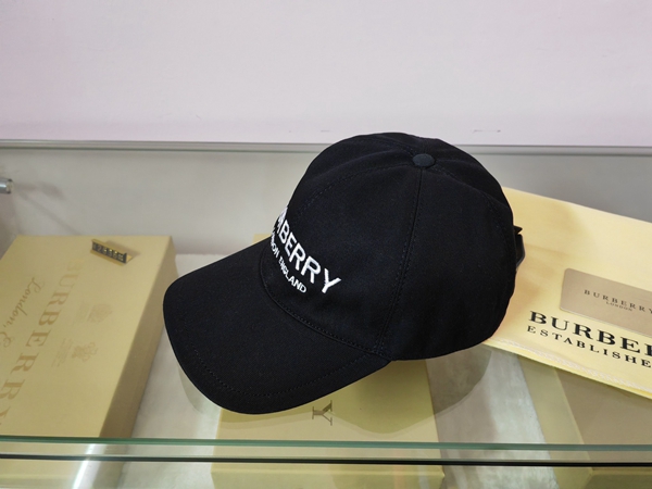 ブランド帽子正面デザイン